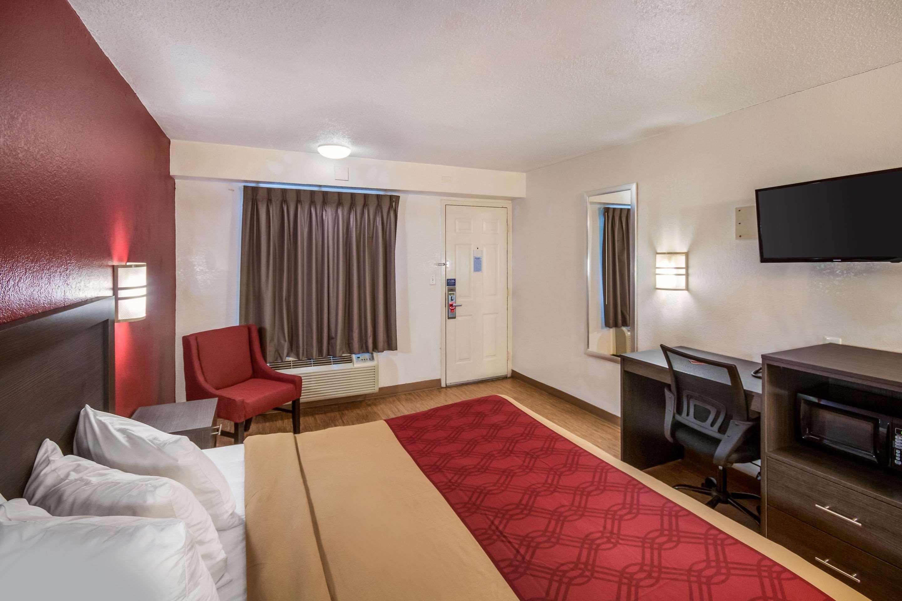 Days Inn By Wyndham Charleston Wv المظهر الخارجي الصورة